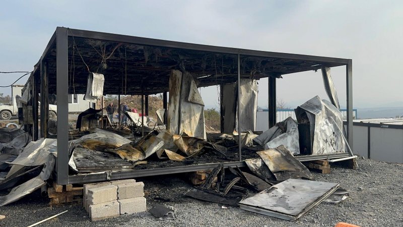 ALACAĞINI ALAMAYAN İMALATÇI KONTEYNERİ ATEŞE VERDİ - 2