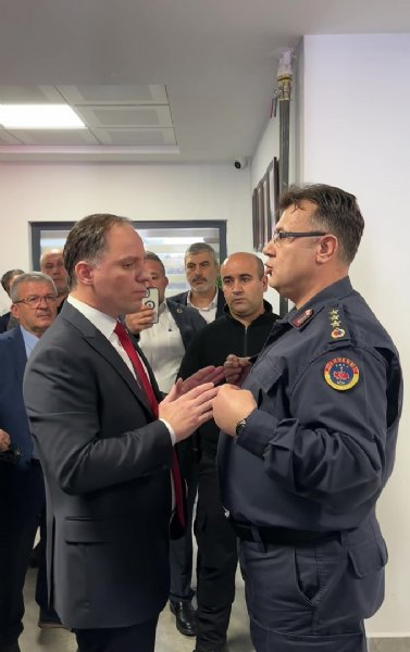 BAŞKANLIK SEÇİMİNDE  ´GEÇERSİZ OY´ GERGİNLİĞİ - 2