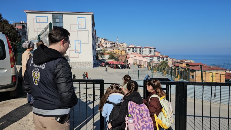 OKULLARDA  POLİS NÖBETİ BAŞLADI - 2