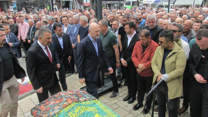 Cumhurbaşkanı Recep Tayyip Erdoğan acılı babayla telefonda görüştü - 1