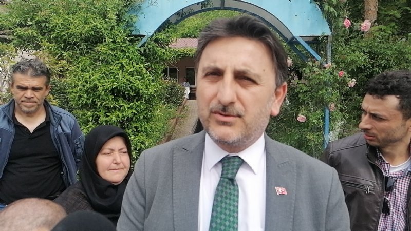 Harçlıklarını biriktiren çocuklar Barış ağabeylerine akülü sandalye aldı - 6