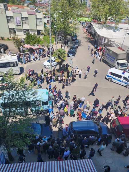 YAŞLI KADINI KURTARDILAR - 2