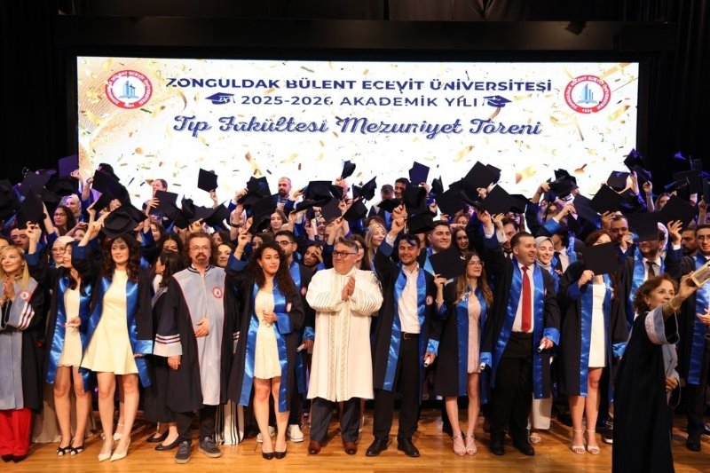 GENÇ DOKTORLAR  ‘HAYATA’ UĞURLANDI - 2
