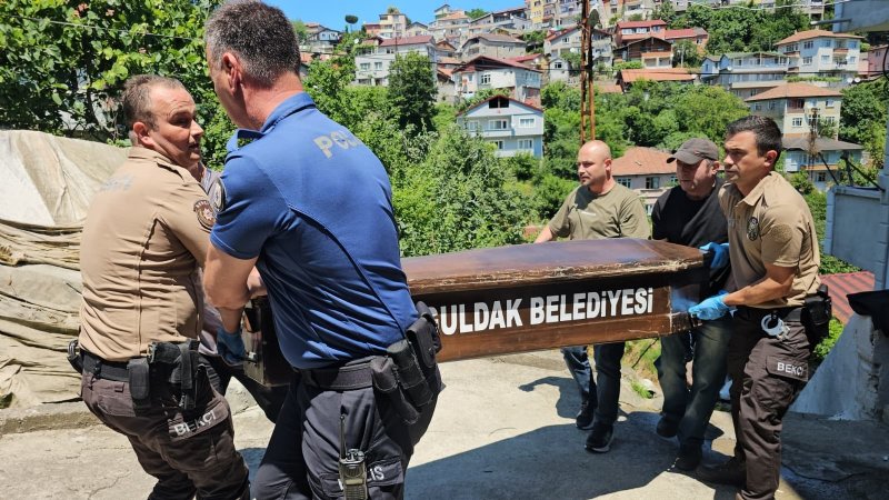 SAĞLIK ÇALIŞANI  ÖLÜ BULUNDU - 2