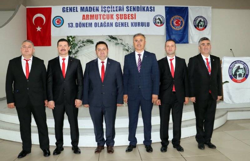 ARMUTÇUK ŞUBESİ  GENEL KURULU YAPILDI - 2