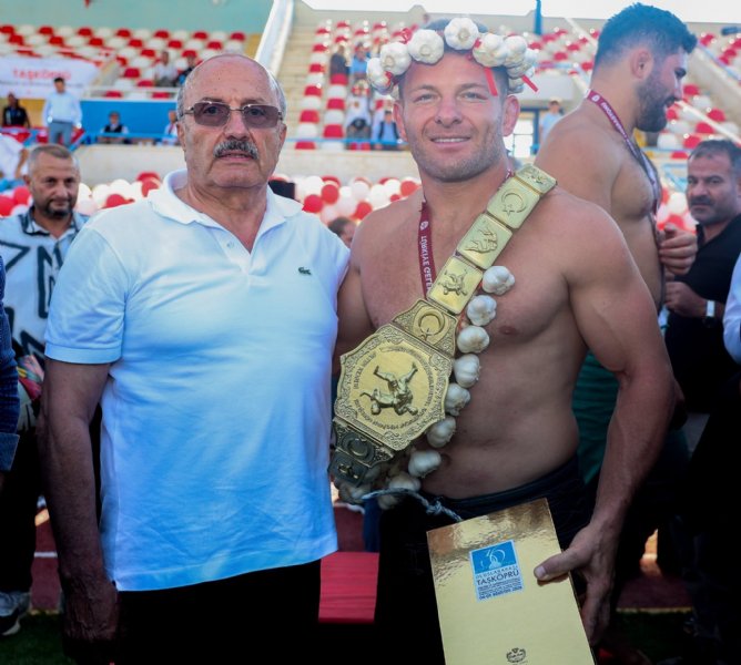 BAŞPEHLİVAN VE  KARAKUCAK GÜREŞLERİ - 1