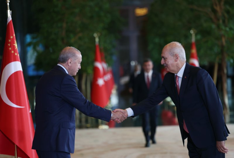 DÜŞMANA HÜSRAN  MİLLETİMİZE BAYRAM - 2