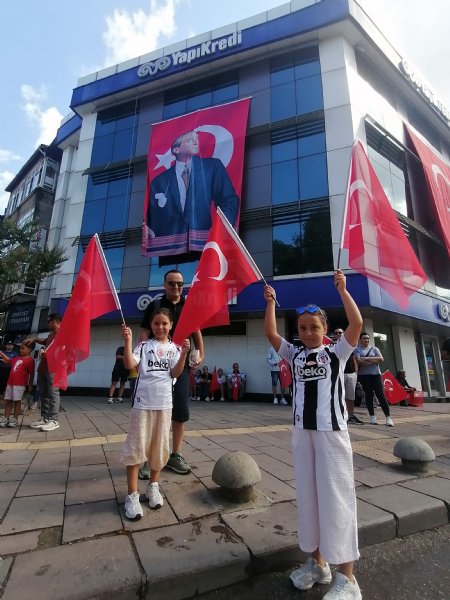 SENİN DE BAYRAMIN KUTLU OLSUN EREĞLİ... - 3