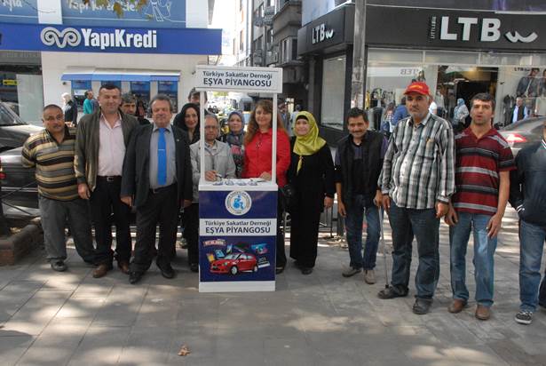 Engelliler için eşya piyangosu düzenlendi