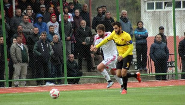 Zonguldakspor son dakikada yıkıldı