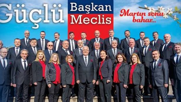 Belediye meclisinde CHP ezici üstünlük sağladı