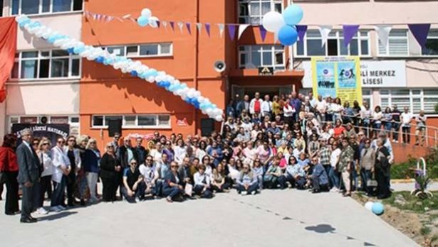 50. mezuniyet yılında bir araya geldiler