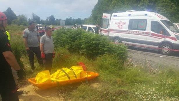 Zonguldak yolunda kaza: 1 ölü 5 yaralı