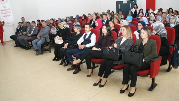 Eğitim programına kadınlardan yoğun ilgi